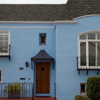 Armstrong Painting - Exterior Repainting of a light blue home