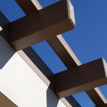 Armstrong Painting - exterior painting of trellis